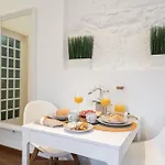 Appartement Host Wise - Rustic Flats