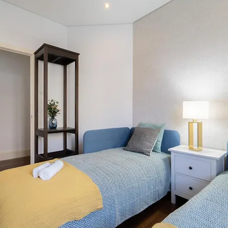 Apartament Host Wise - Rustic Flats