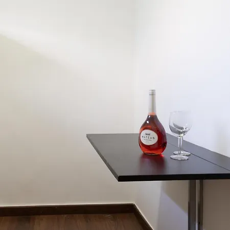 Host Wise - Rustic Flats Apartment Porto