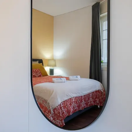 Apartment Host Wise - Rustic Flats Porto