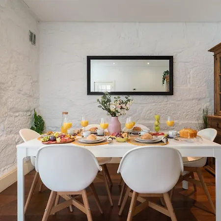 Апартаменты Host Wise - Rustic Flats