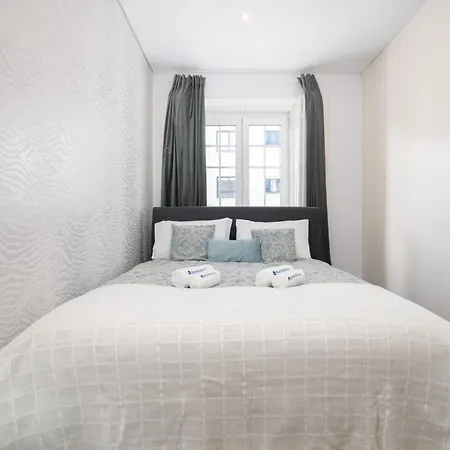 Host Wise - Rustic Flats